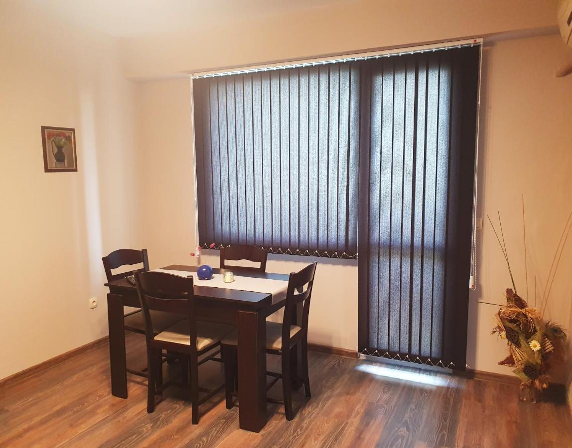 Апартамент Бонита Haskovo Exterior foto